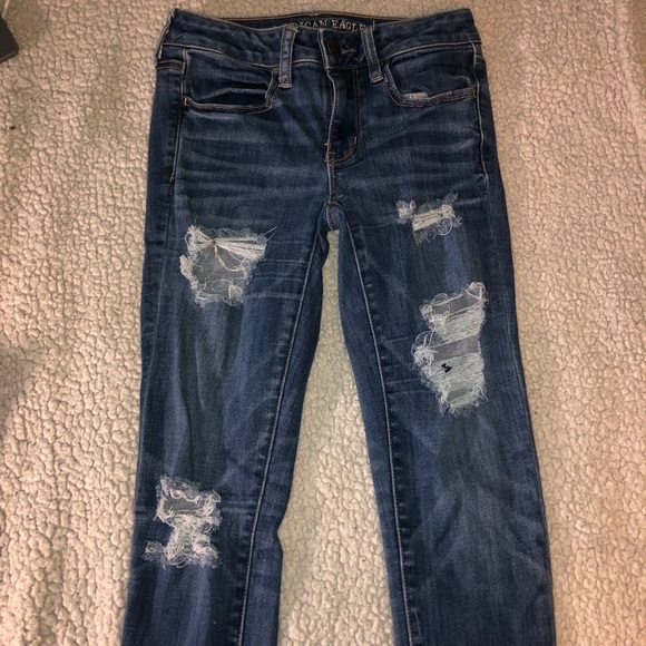 American Eagle Ripped Jegging - Picture 2 of 3